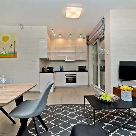 Апартаменты Bursztynowa Zatoka Blueapart Юрата