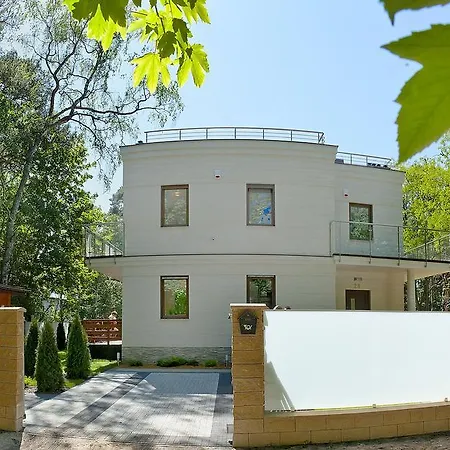 Апартаменты Bursztynowa Zatoka Blueapart Юрата