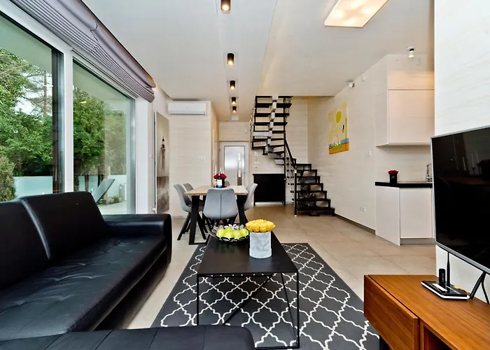 Bursztynowa Zatoka Blueapart 公寓 拉塔