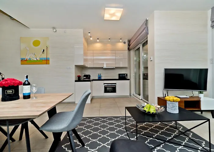 公寓 Bursztynowa Zatoka Blueapart 拉塔