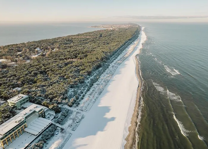 Bursztynowa Zatoka Blueapart 拉塔