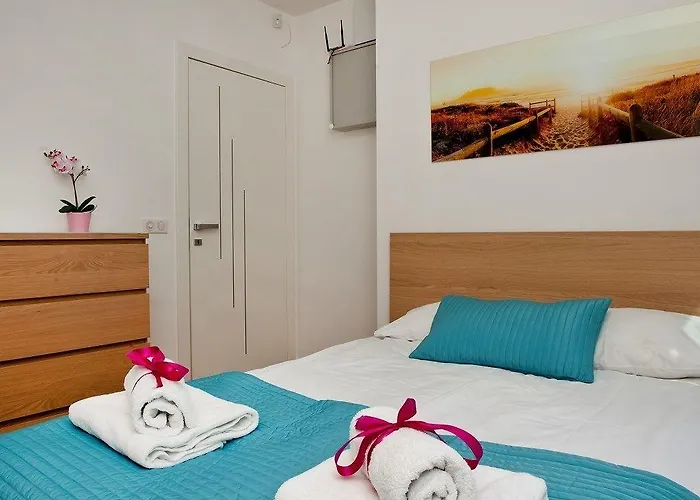 公寓 Bursztynowa Zatoka Blueapart 拉塔