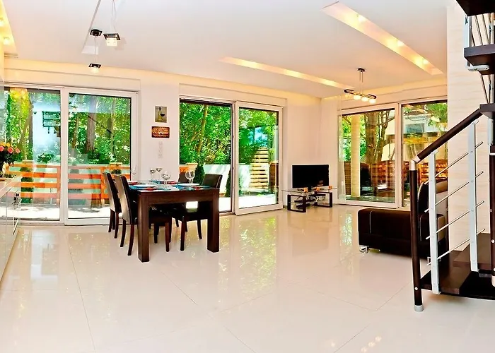 公寓 Bursztynowa Zatoka Blueapart 拉塔