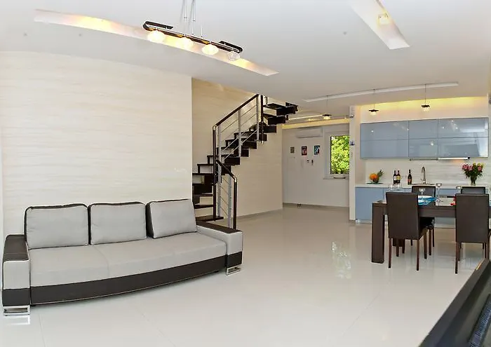 Bursztynowa Zatoka Blueapart 拉塔